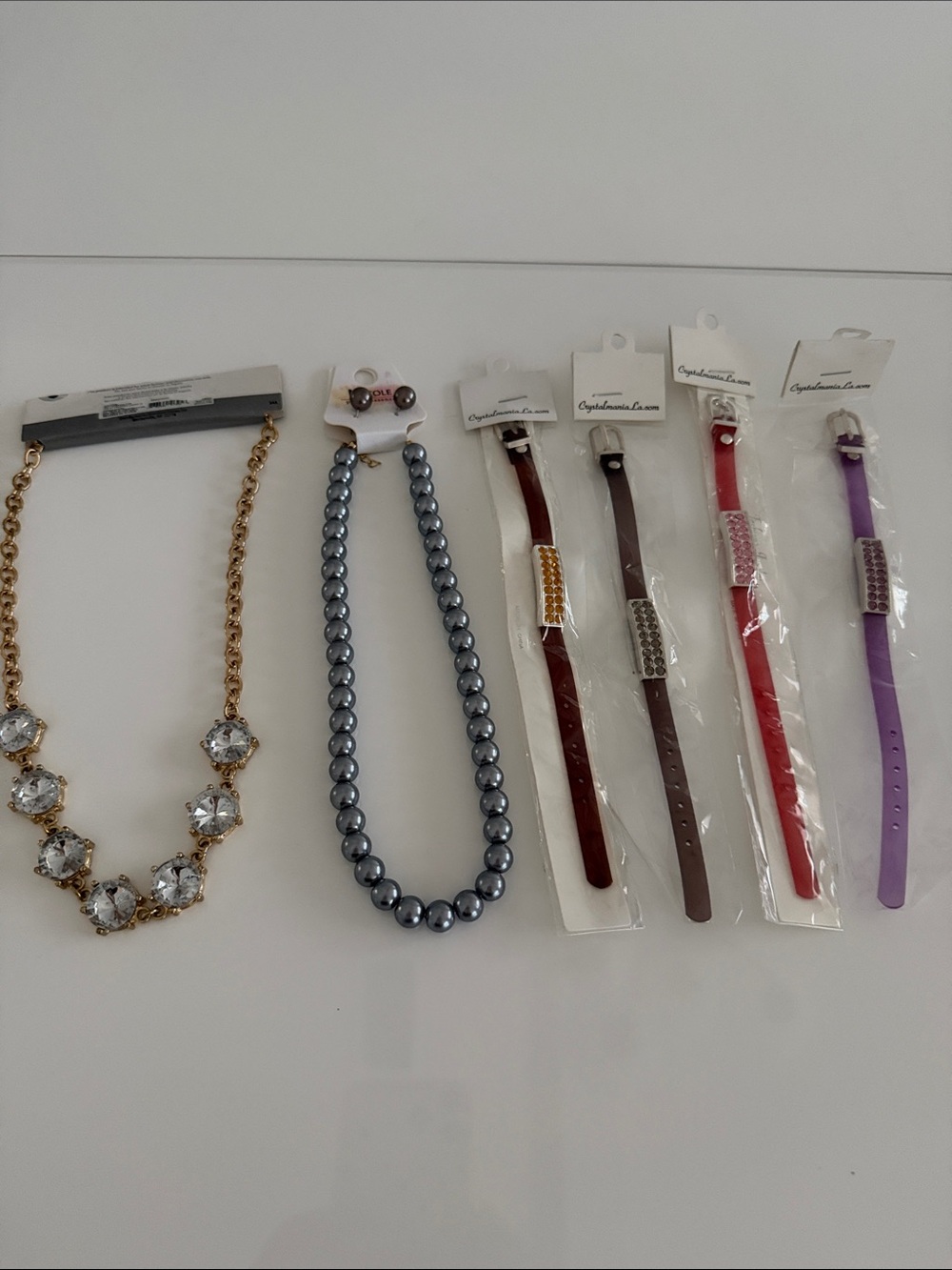 Assorted Jewelry Set - Picture 6 of 7